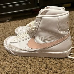 Pink women’s Nike Blazer